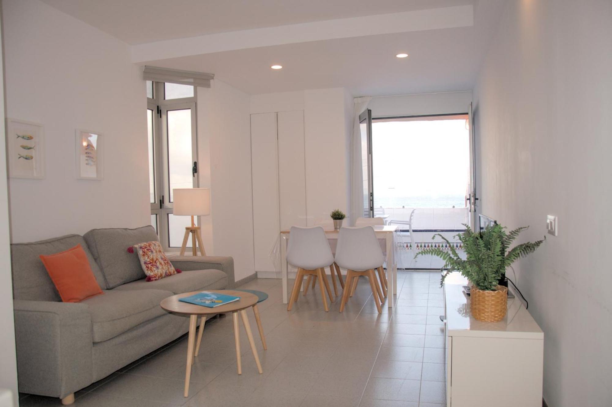 Corner Las Canteras Beach By Canariasgetaway Las Palmas Exterior photo